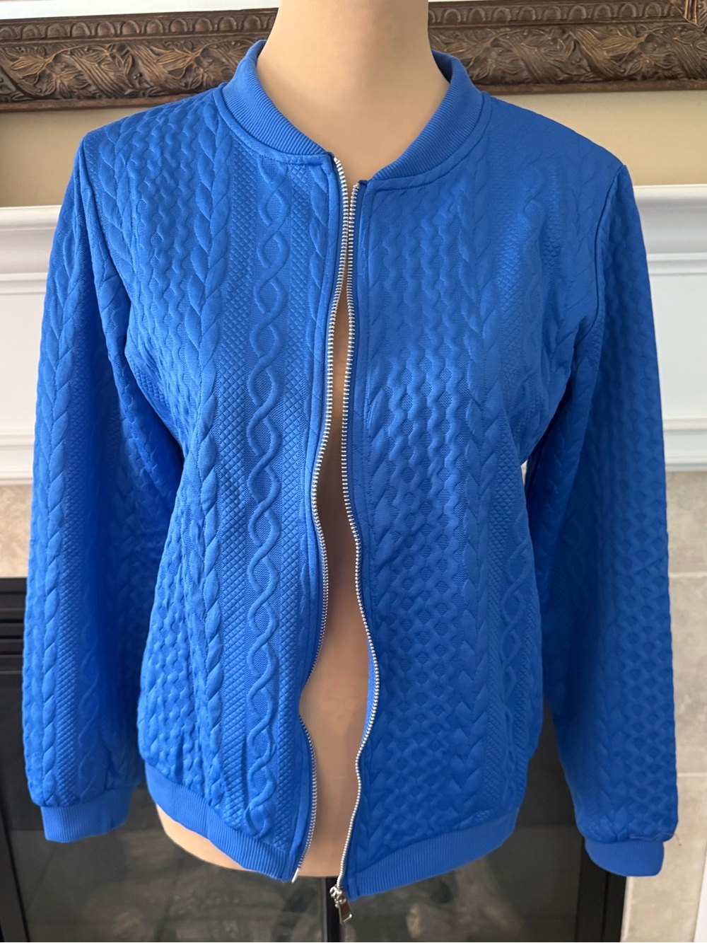 New Women's Lightweight Baseball Style Zip Up Jacket Size Large Royal Blue